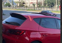 Leon Spoiler parlak siyah